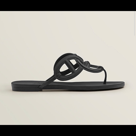 Sandals - Picture 2 of 4